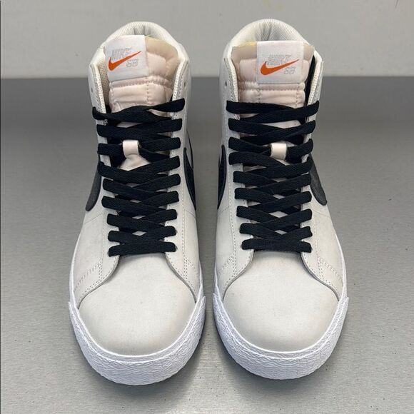 Nike High-Top Sneakers in White and Black - Picture 1 of 1